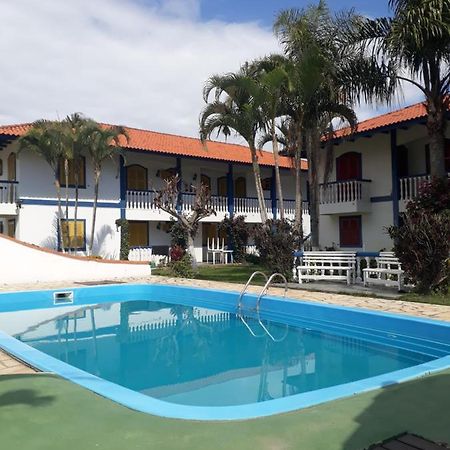 Residencial Colonial Amarelo A 150M Da Praia De Mariscal Aparthotel Bombinhas Exterior photo